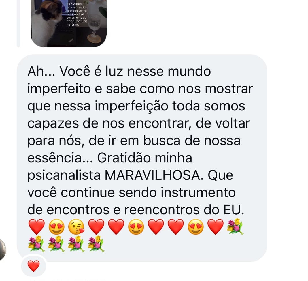Depoimento de paciente chamando Taynara de luz e agradecendo pelo processo terapêutico